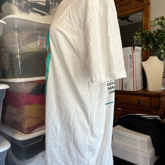 Rock Tshirt - Picture 3 of 7